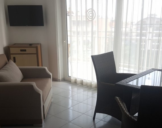 1 + 1 Deluxe Suite (2 Kişilik) Kız