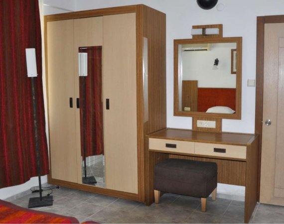 2 + 1 Deluxe Suite (3 kişi Kız)