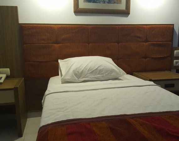 2 + 1 Deluxe Suite (3 kişi Kız)